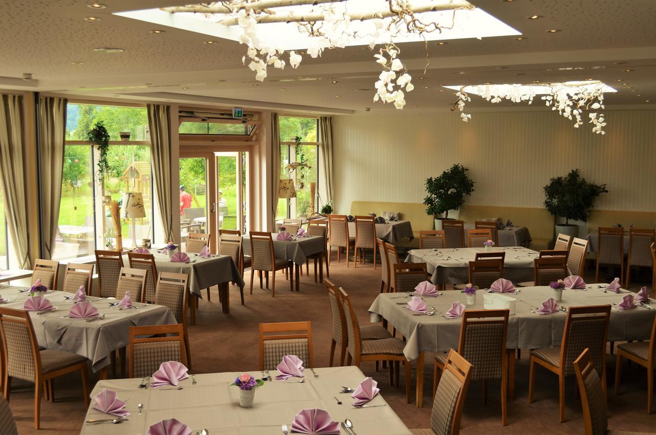 Hotel & Restaurant Kronenhof Am Weser-Radweg Oberweser 외부 사진