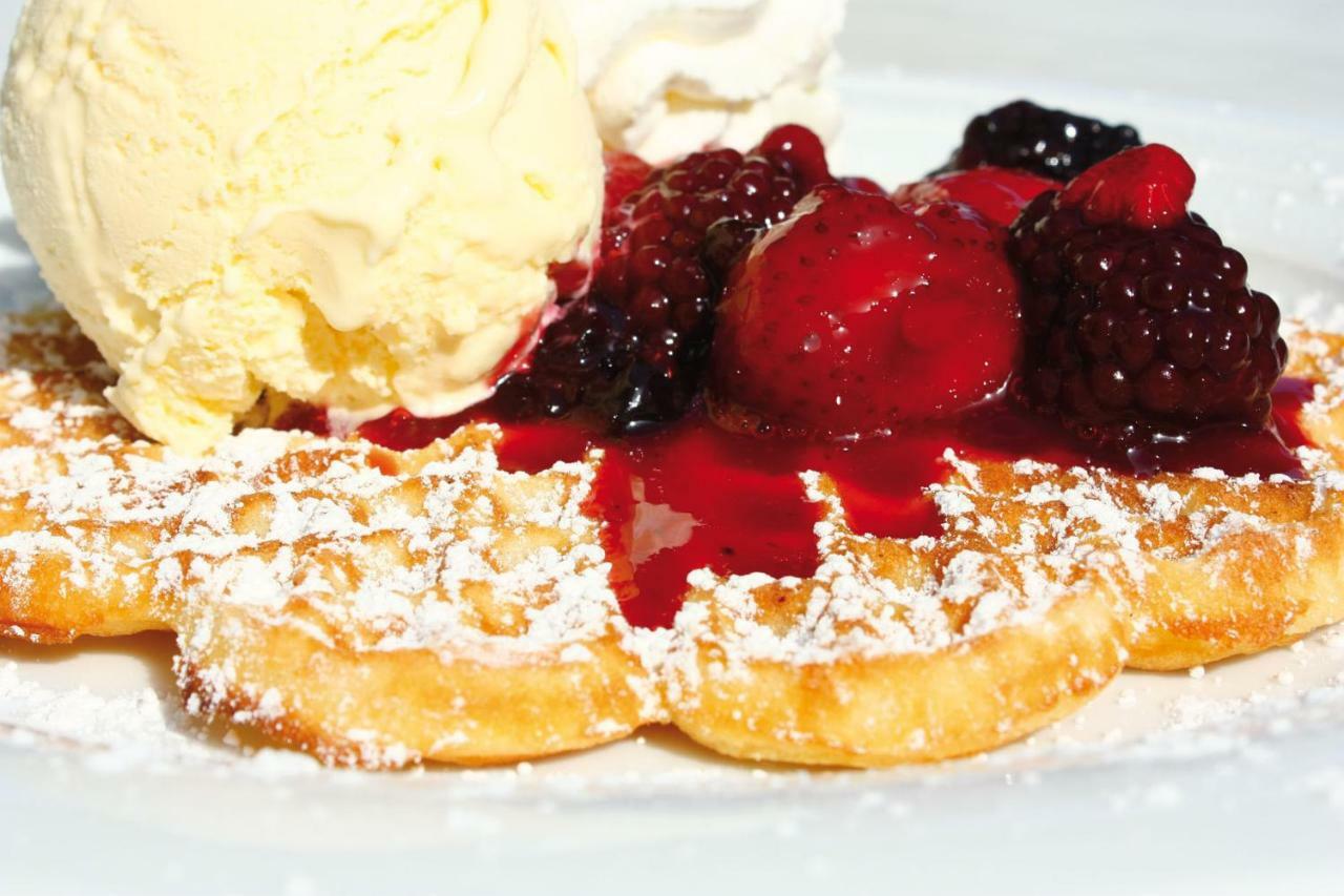 Hotel & Restaurant Kronenhof Am Weser-Radweg Oberweser 외부 사진